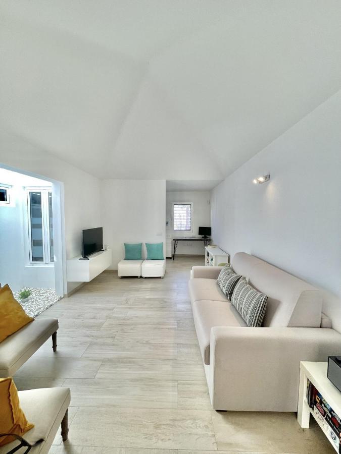 Casahost Townhouse Lise Villa Puerto del Carmen  Dış mekan fotoğraf